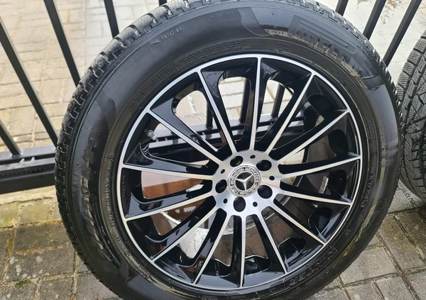 Mercedes-Benz GLE cena 289000 przebieg: 66000, rok produkcji 2020 z Poznań małe 254